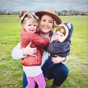 Meet your Posher, Haley